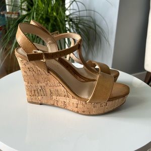 Michael By Michael Shannon ✨Libby Tan Wedges✨